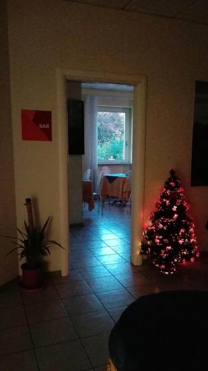 Hotel Motel Fiore Fiorenzuola dʼArda Zewnętrze zdjęcie
